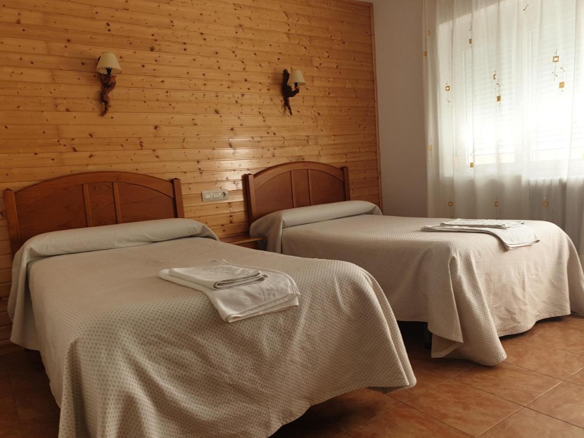Hostal Rio Mundo Riopar Exterior photo